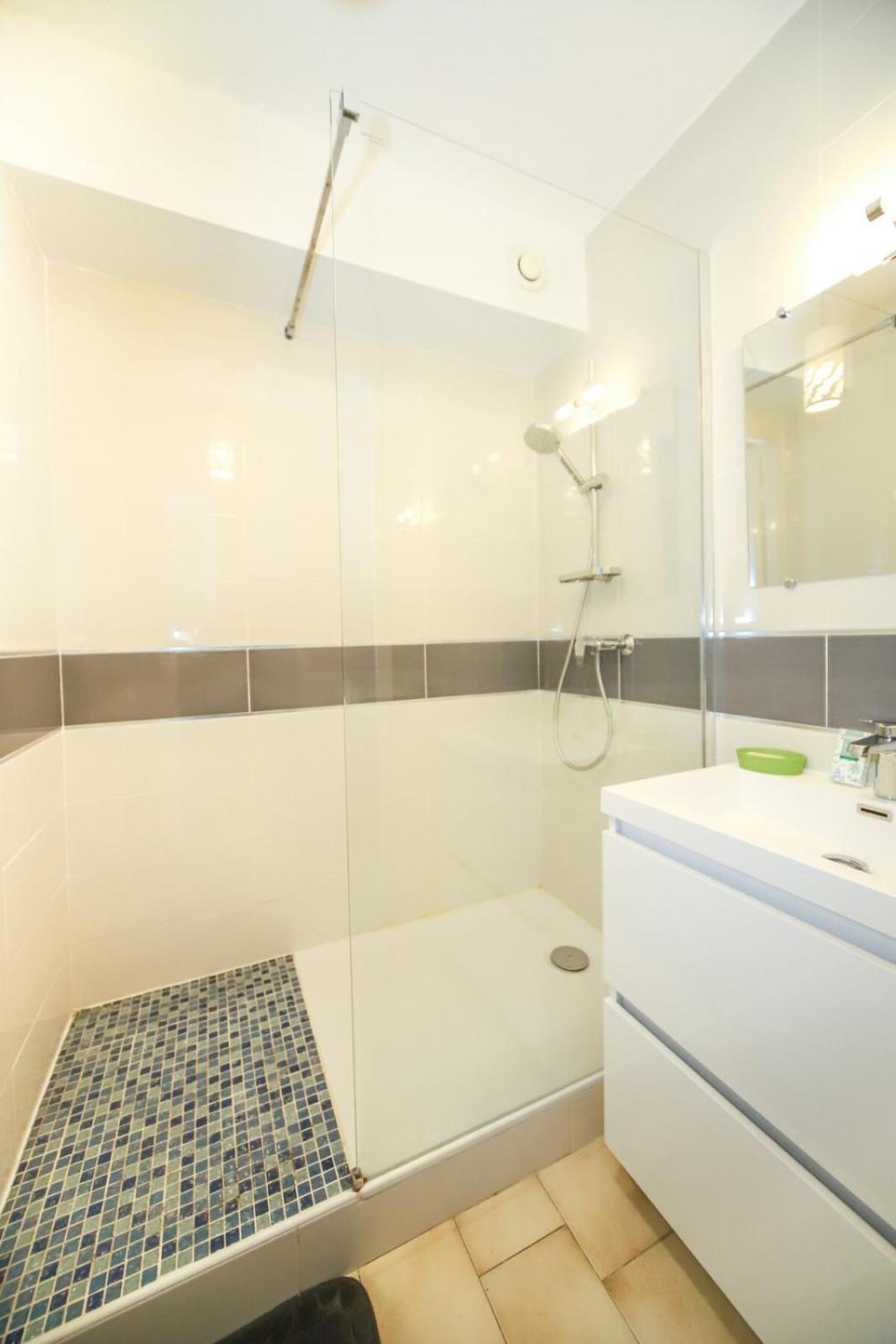 Apartment Le Moderna 1 Ere Ligne Bord De Palavas-les-Flots